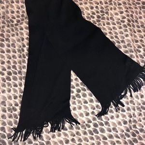 Hugo Boss black scarf